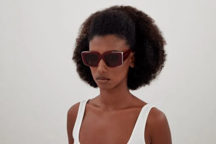 Alexander McQueen AM0446S Sunglasses - view 7